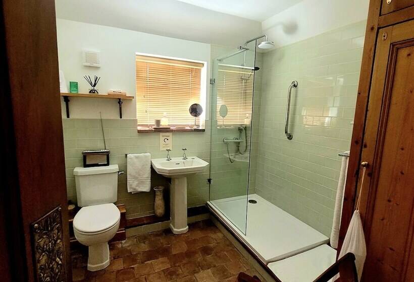 اتاق استاندارد, The Old School B&b