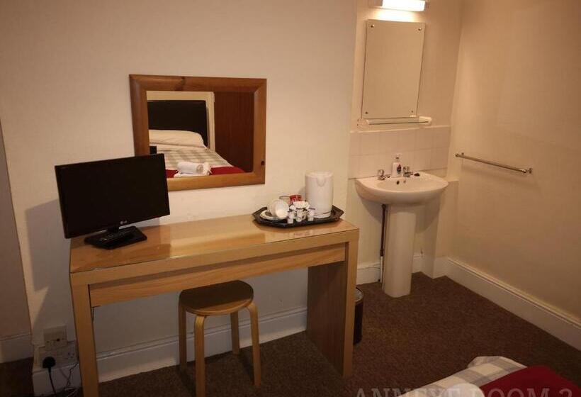 带共用浴室的标准房间, Westgate