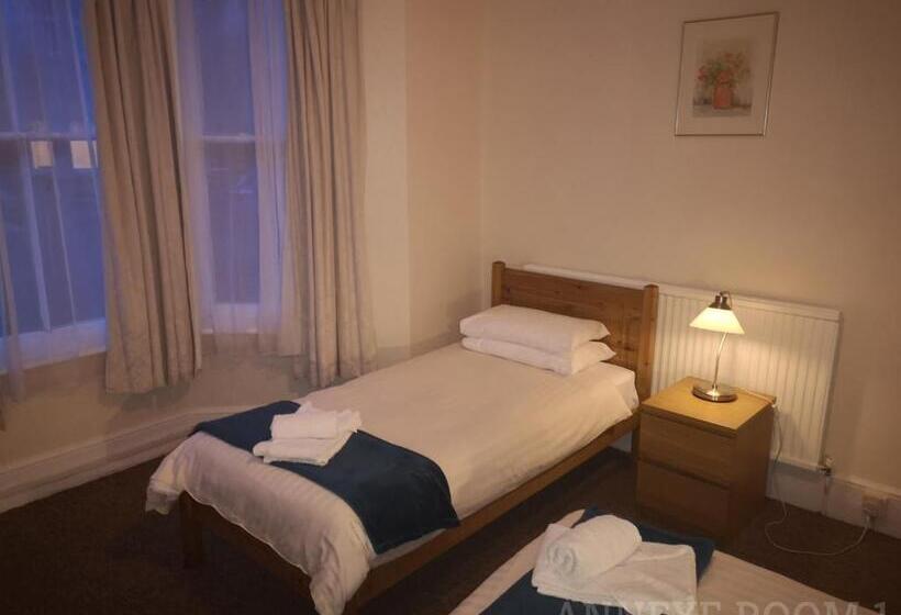 家庭房间共用浴室, Westgate