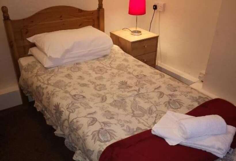 标准单人间, Westgate