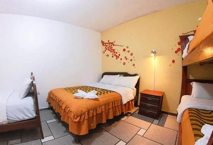 Perhehuone, Hostal Anais