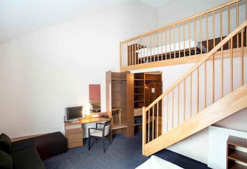 غرفة قياسية رباعية, Club Hotel Am Kreischberg