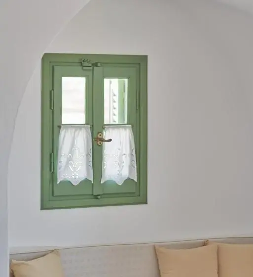 Standard-studio, Glarakia Studios