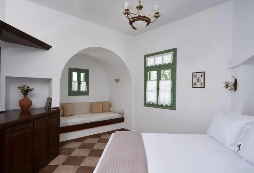Deluxe-studio, Glarakia Studios