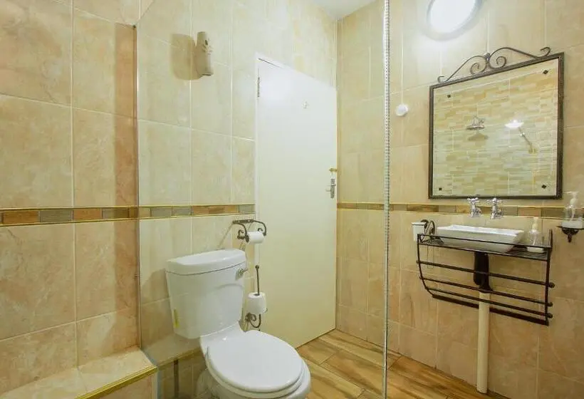 エコノミールーム, All Over Africa Guest House