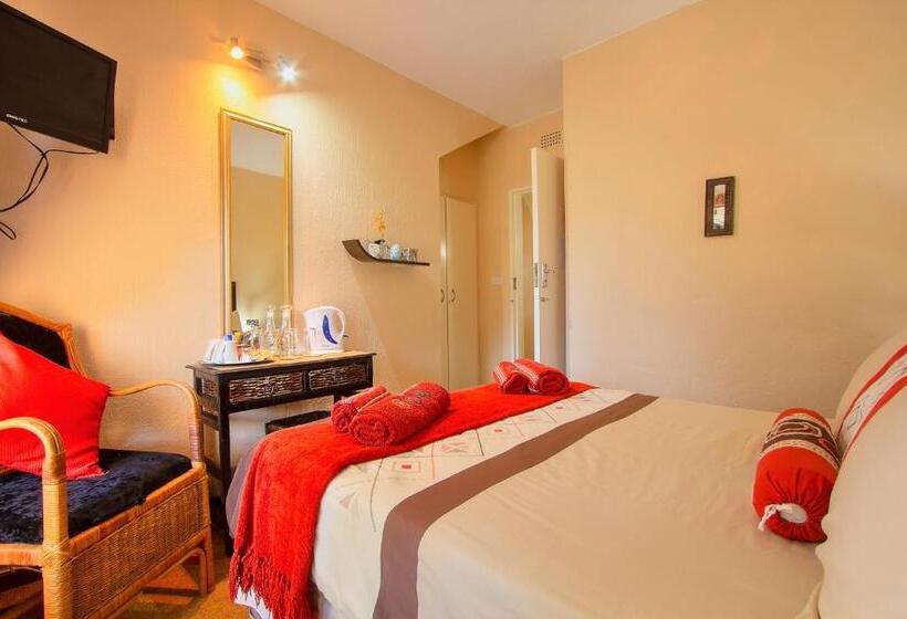 Quarto Economy, All Over Africa Guest House