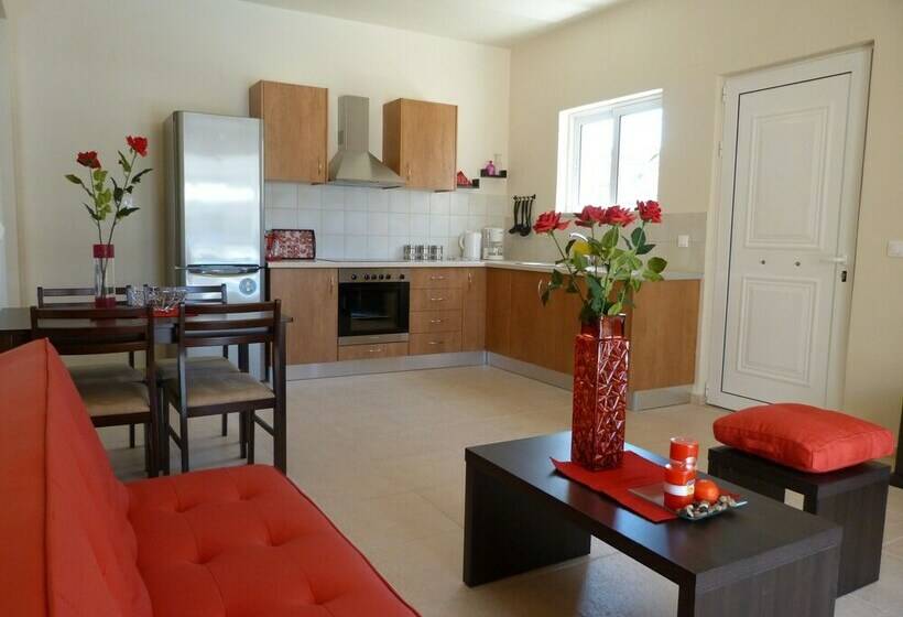 וילה בת חדר שינה 1, Azure Beach