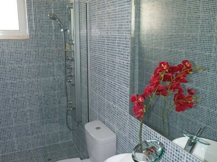 וילה בת חדר שינה 1, Azure Beach