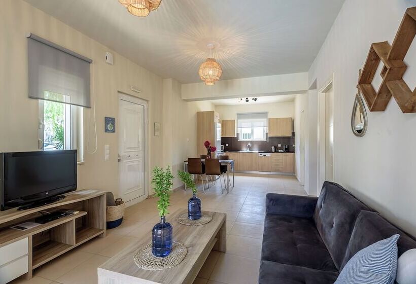 וילה בת 2 חדרי שינה, Azure Beach