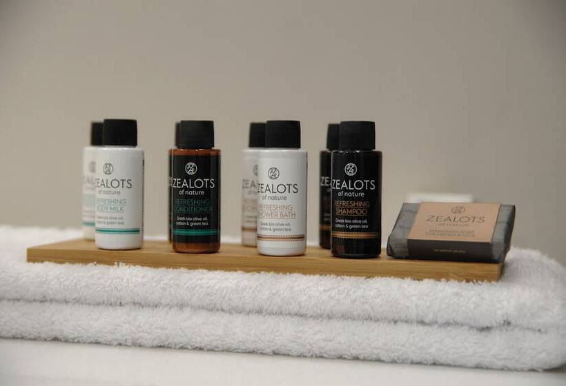 חדר קומפורט, B4b Athens Signature