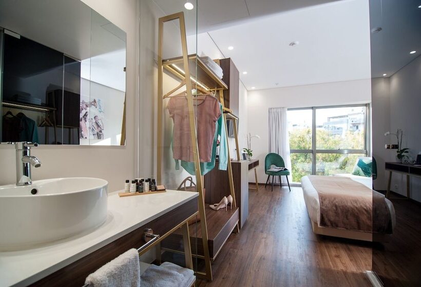 חדר סופריור נוף לעיר, B4b Athens Signature