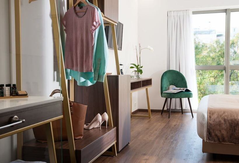 חדר סטנדרט לשלושה, B4b Athens Signature