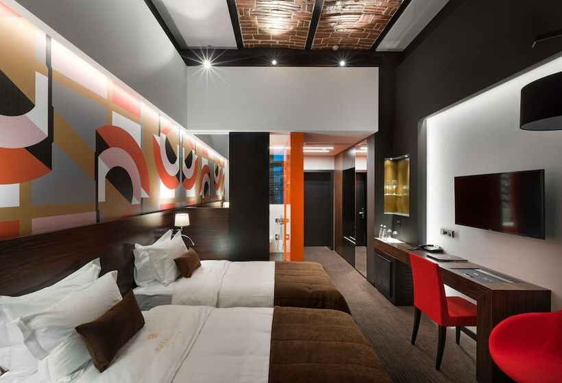 اتاق سوپریور, Bank