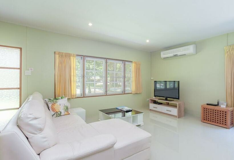 فيلا غرفتين نوم, Fisherman Way Beach Villa