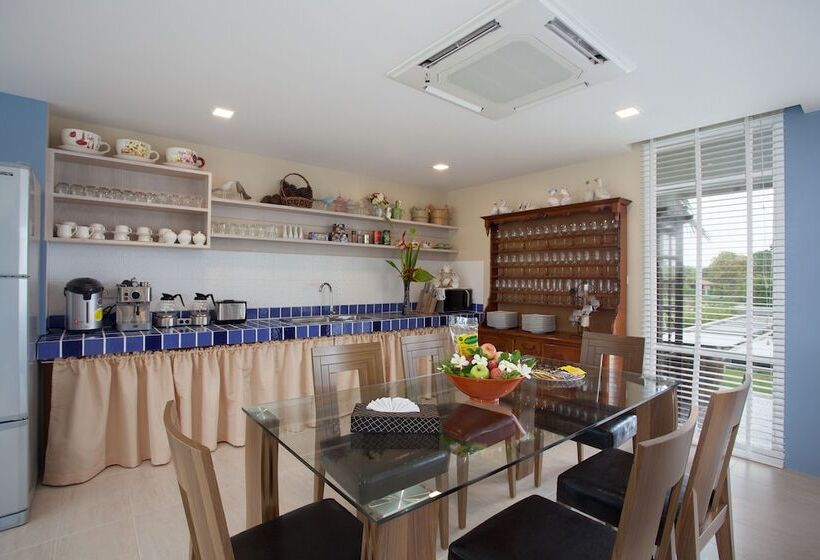 فيلا غرفة نوم واحدة مع مسبح, Fisherman Way Beach Villa