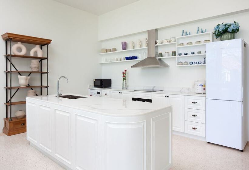 Люкс 3 Спальни, Fisherman Way Beach Villa
