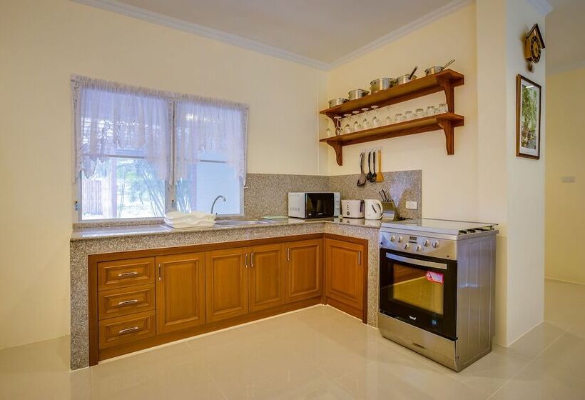 فيلا 3 غرف نوم مزودة بحمام سباحة, Fisherman Way Beach Villa