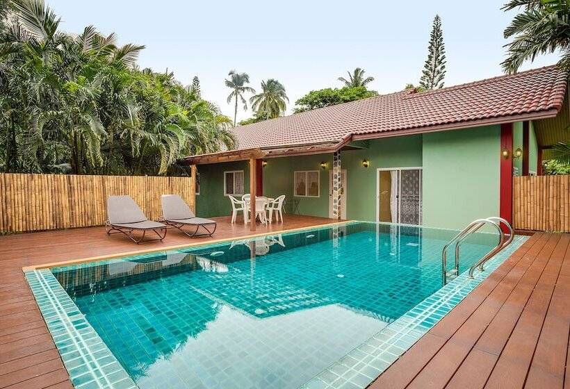 فيلا 3 غرف نوم مزودة بحمام سباحة, Fisherman Way Beach Villa