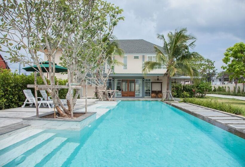 فيلا غرفة نوم واحدة مع مسبح, Fisherman Way Beach Villa