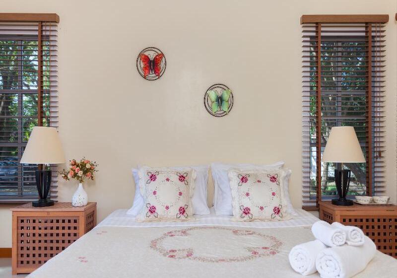 Вилла 4 Спальни, Fisherman Way Beach Villa