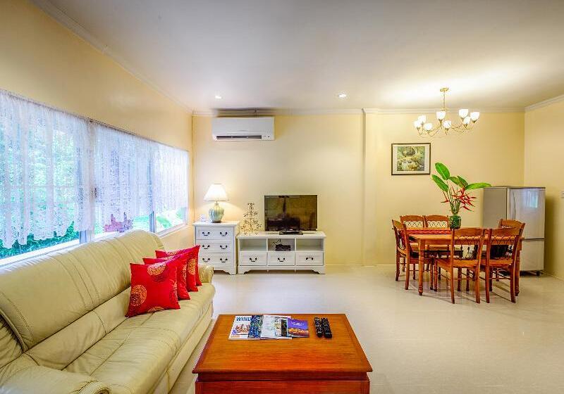 فيلا 3 غرف نوم مزودة بحمام سباحة, Fisherman Way Beach Villa