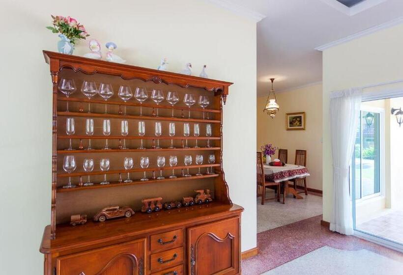 فيلا 4 غرف نوم, Fisherman Way Beach Villa