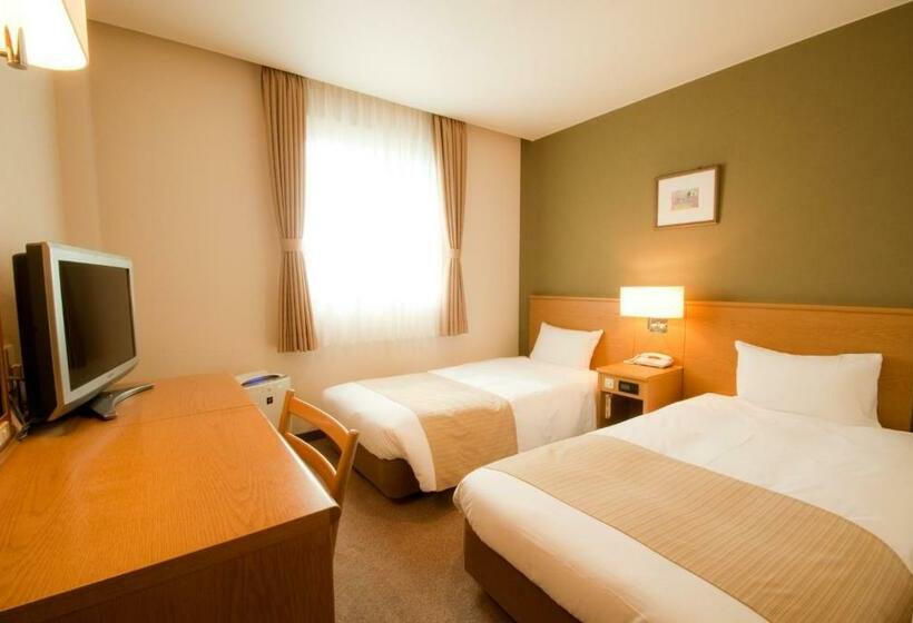 스탠다드 룸, Folkloro Takahata