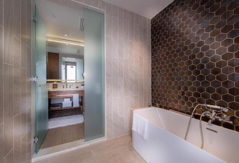 이그제큐티브 스위트, Hard Rock Hotel Desaru Coast