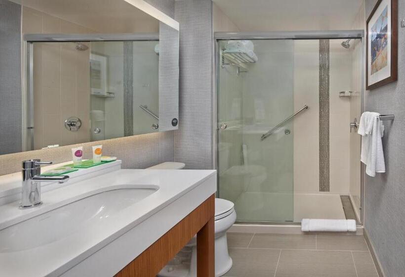带2个双人床的标准工作室, Hyatt Place Warwick/providence Airport