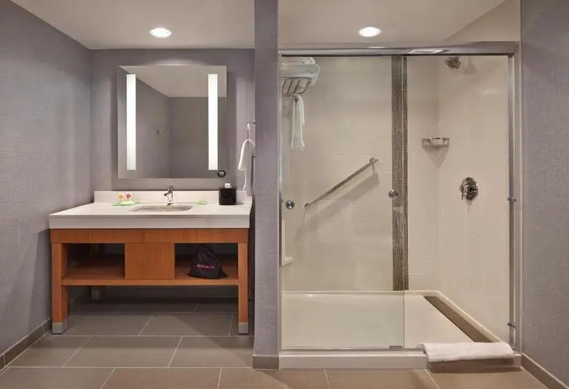 キングサイズベッドのスイートルーム, Hyatt Place Warwick/providence Airport