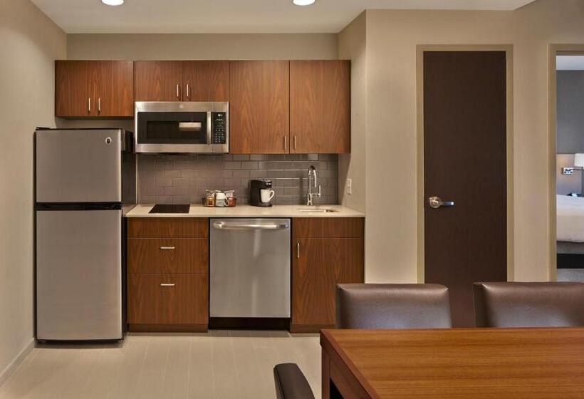 带大床的套房, Hyatt Place Warwick/providence Airport