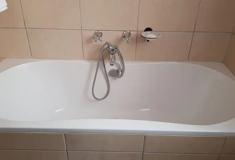 デラックスルーム, Jophil Guesthouse