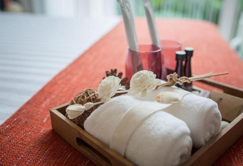 디럭스 패밀리 룸, Lario Hotel Krabi Sha Extra Plus