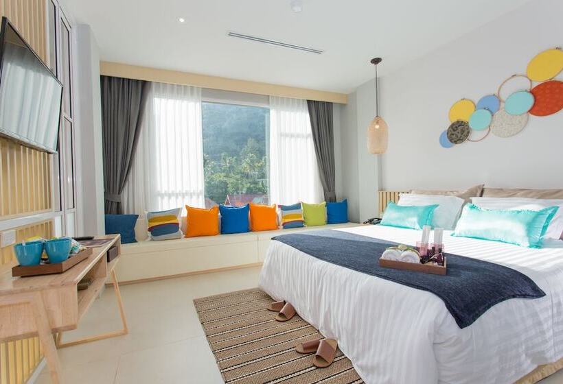 스위트 킹사이즈 침대, Lario Hotel Krabi Sha Extra Plus