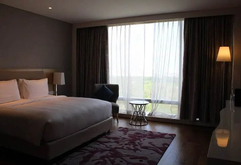 ダブルベッドのスタンダードスタジオ, Marriott Executive Apartments Hyderabad