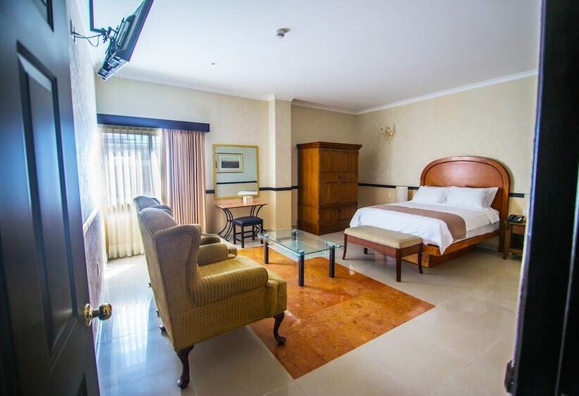 סוויטה משפחתית, Palacio Maya