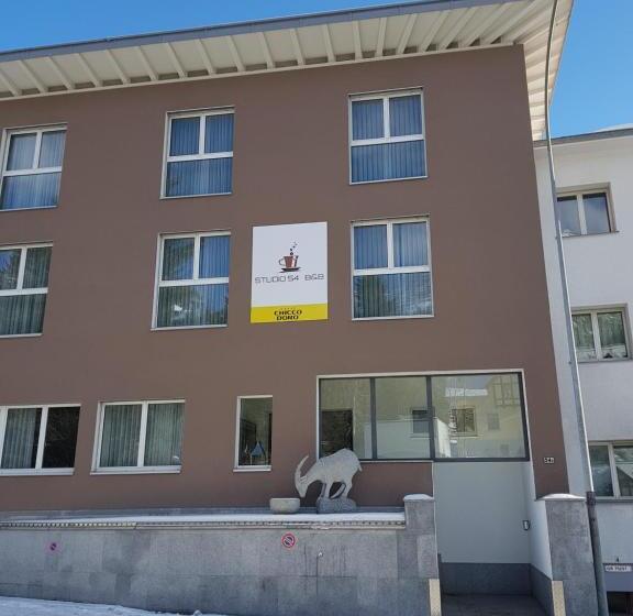 إستوديو قياسى, Studio 54