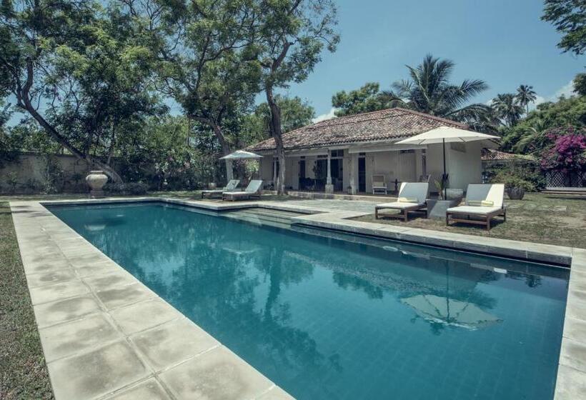 Talo 1 Makuuhuone, Taru Villas Mawella Tangalle