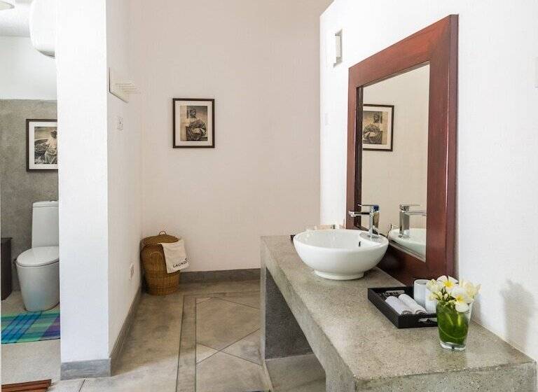 Talo 1 Makuuhuone, Taru Villas Mawella Tangalle