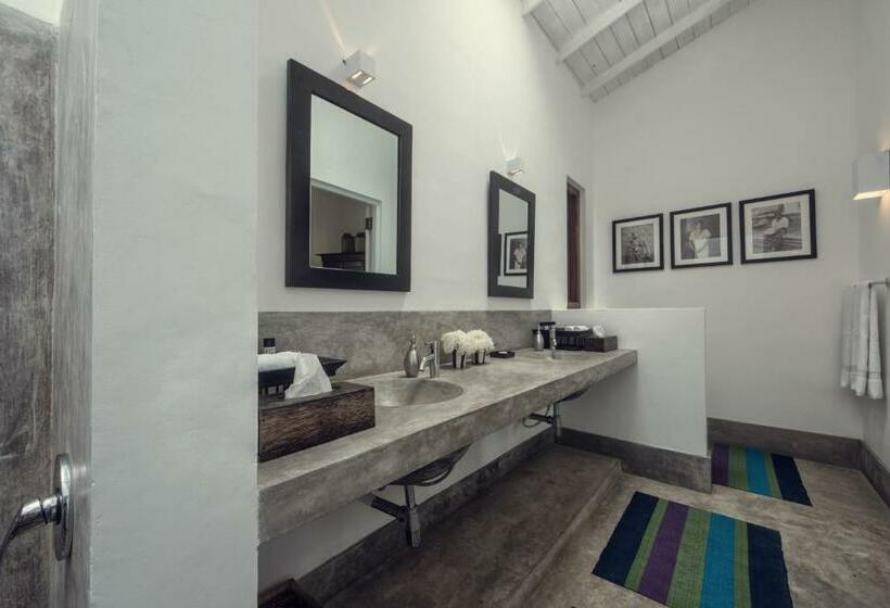 Talo 1 Makuuhuone, Taru Villas Mawella Tangalle