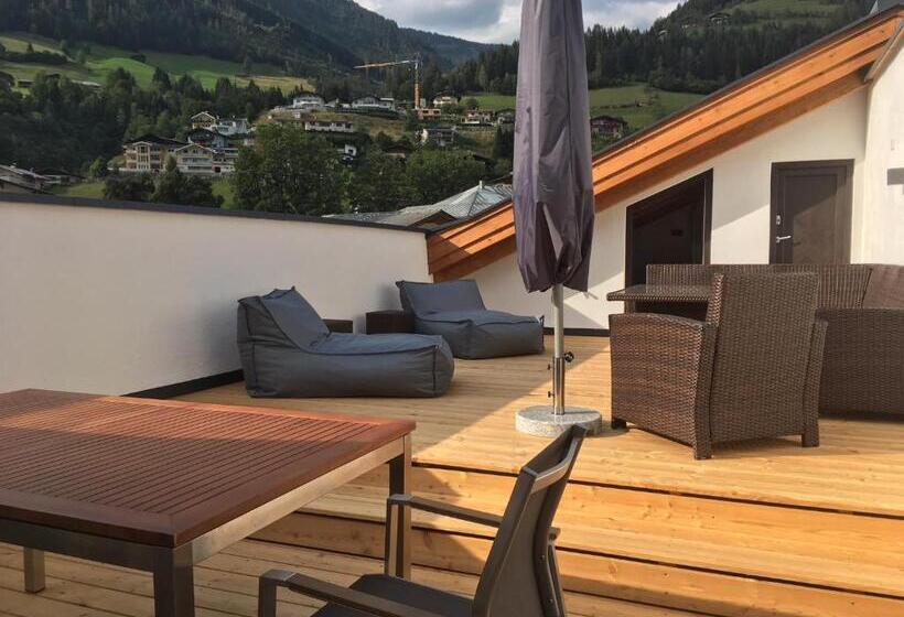 1 Bedroom Penthouse Apartment, Tauernsuites Mitterwirt By Alps Resorts