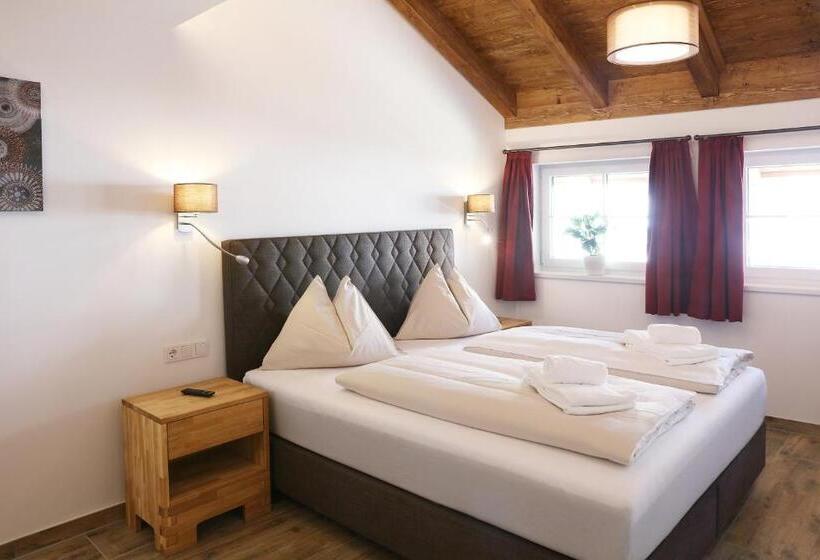 1 Bedroom Penthouse Apartment, Tauernsuites Mitterwirt By Alps Resorts