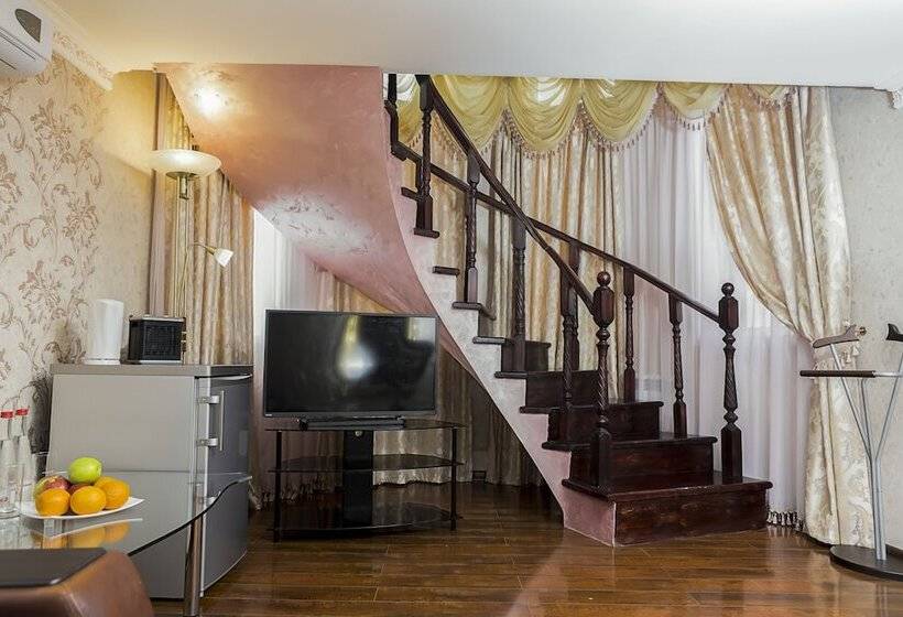 듀플렉스 스위트, Viktoria