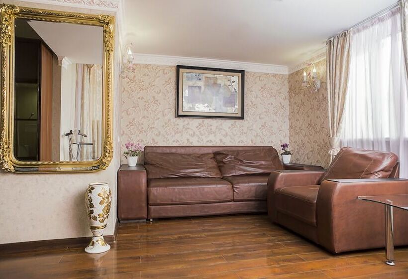 듀플렉스 스위트, Viktoria