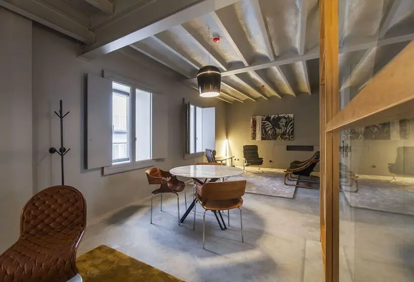 Quarto deluxe, Raw Culture Art & Lofts Bairro Alto