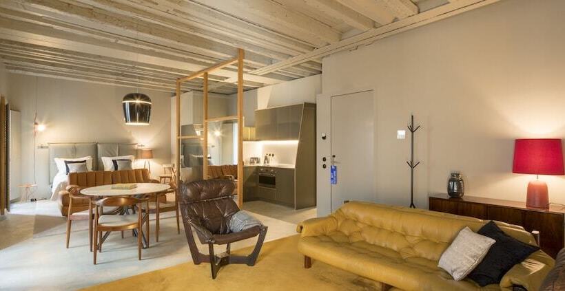 اتاق سوپریور, Raw Culture Art & Lofts Bairro Alto