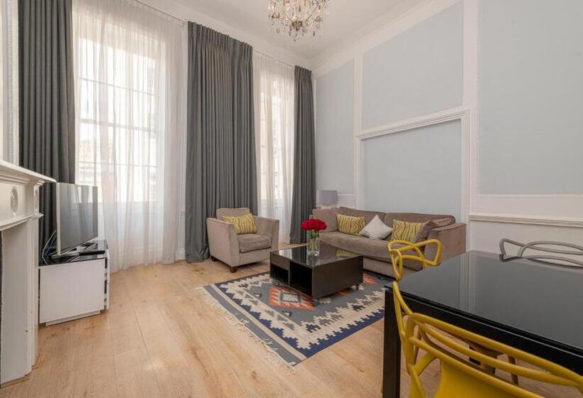 דירת חדר דלוקס, 17 Hertford Street