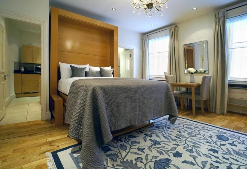 חדר סטודיו סטנדרד, 17 Hertford Street