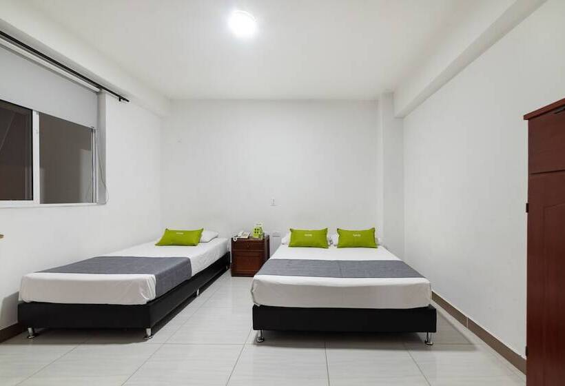 غرفة قياسية ثلاثية, Ayenda 1234 Imperio 70