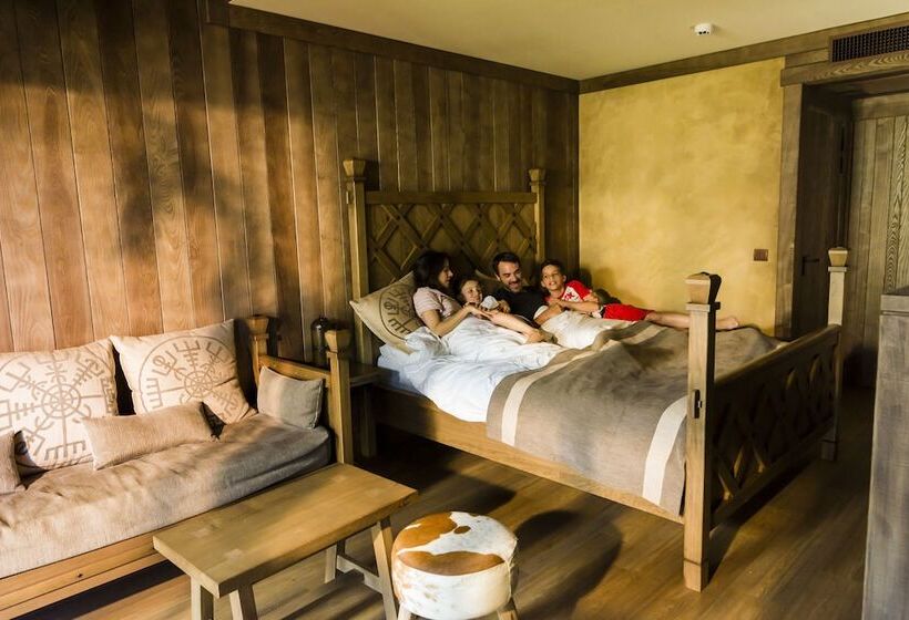 חדר משפחתי, La Cite Suspendue